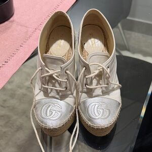 Gucci Women's Cream and Silver Espadrilles